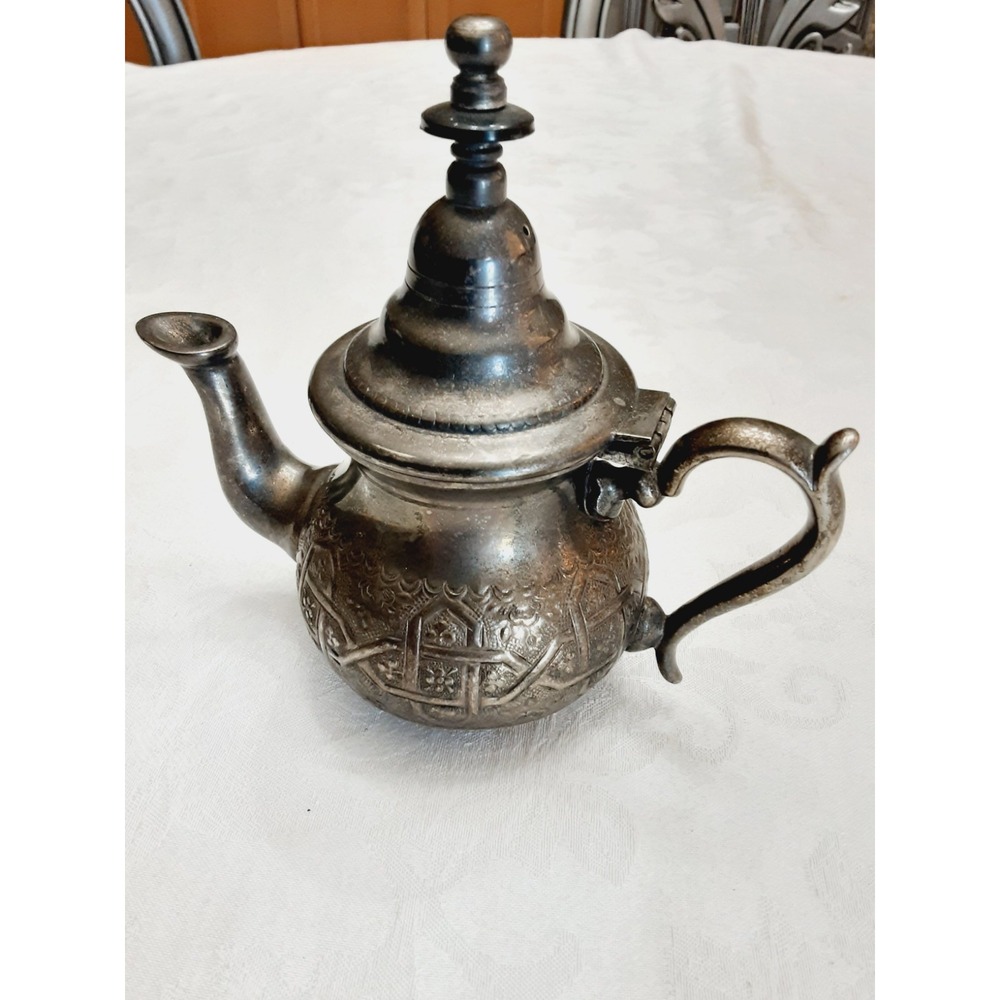 Moroccan Teapot Brass Silver Plated Handcrafted PALAIS MEHDI PALMERAIE MARRAKECH